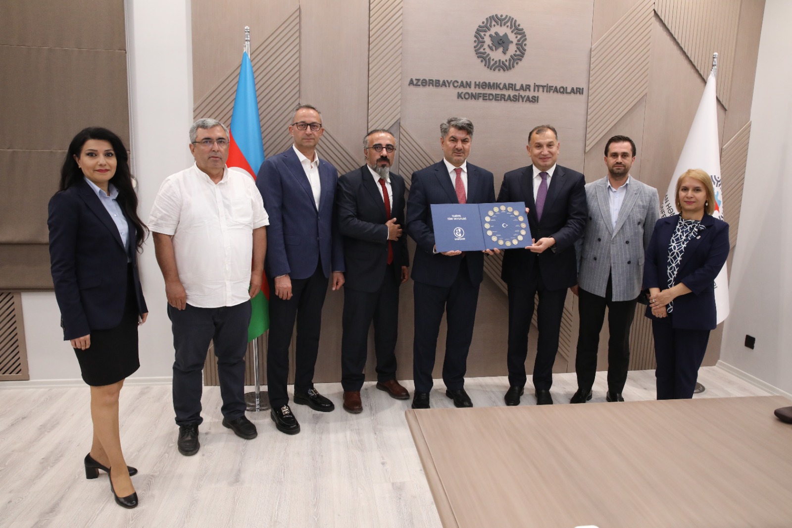 The Azerbaijan Trade Unions Confederation hosted a meeting with representatives of TÜIB